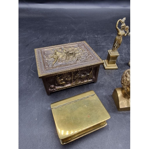 1625 - A small group of works of art, to include an early 19th century bronze bust; brass stamp box; etc. (... 