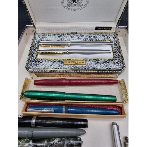 1649 - A collection of vintage pens and similar, to include a boxed S J Dupont example.