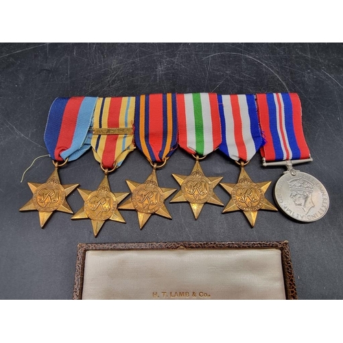 1658 - Medals: a World War II group of six, with corresponding miniatures. 