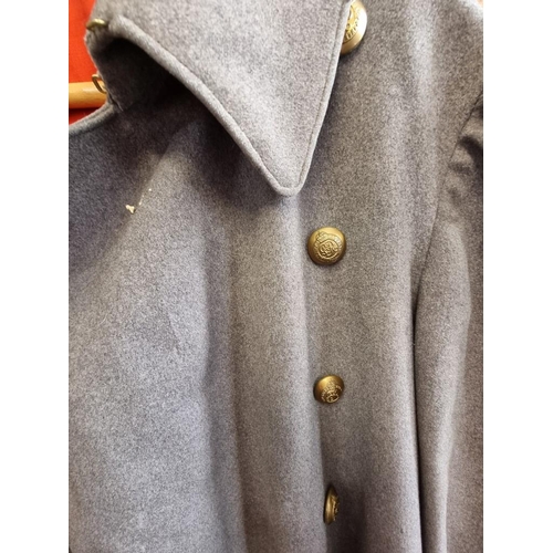 1679 - A World War I great coat.