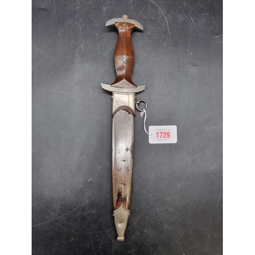 1729 - A German Third Reich SA dagger and sheath, the engraved 22cm blade stamped 'RZM M7/33 1940'.... 