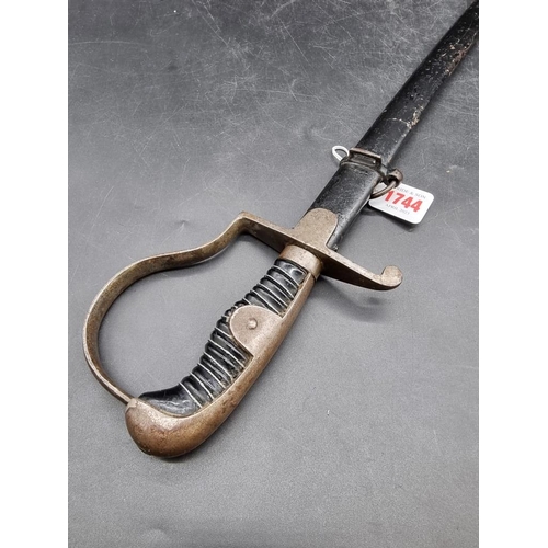 1744 - A German World War II army NCO's sword and scabbard, with 77.5cm blade.