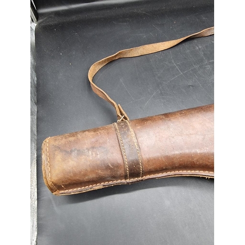 1745 - A leather leg of mutton gun case, 74.5cm long.