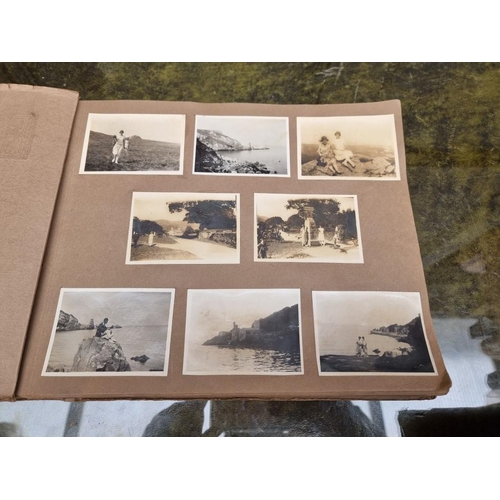 214 - ALBUMS: a large box of miscellaneous family photo albums, commonplace books and similar, largel... 