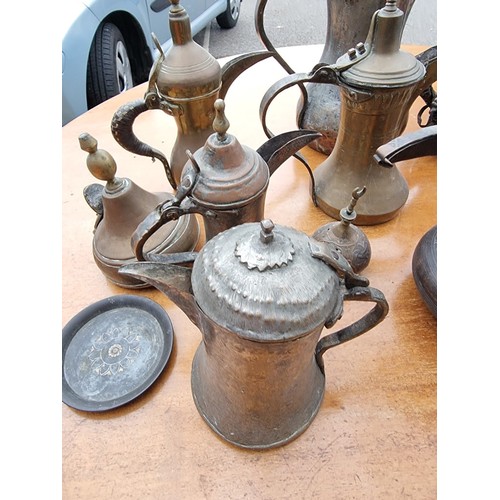 1836 - A group of metalware, to include eastern and Arabic copper.