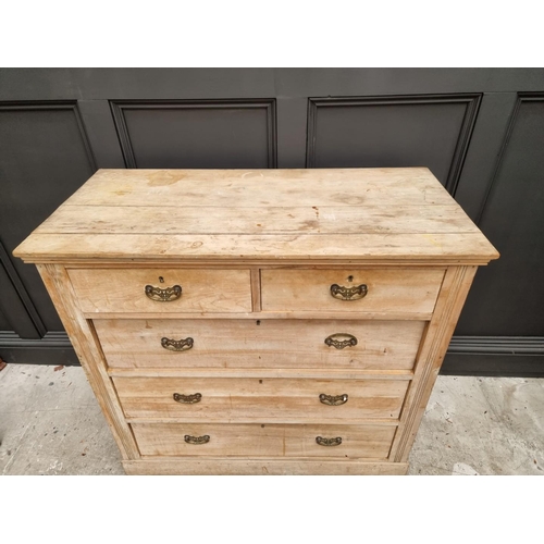 1030 - A late 19th century satin walnut chest of drawers, 103.5cm wide. 