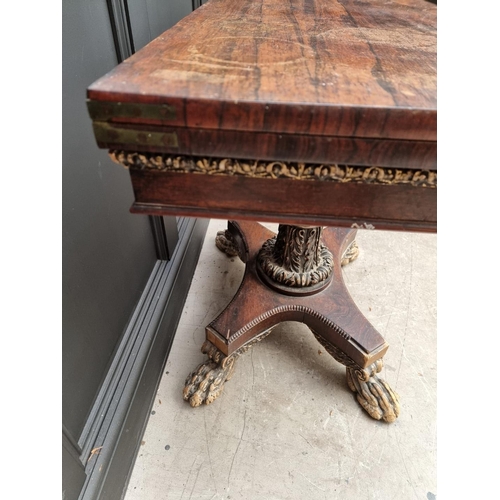 1060 - A William IV rosewood pedestal table, 91.5cm wide.