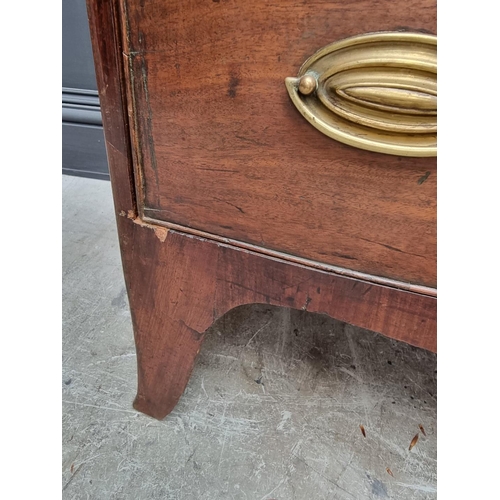 1061 - A Regency mahogany bowfront chest of drawers, 91cm wide.  