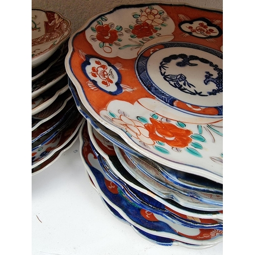 1149 - A collection of Japanese Imari plates and similar, to include some pairs. (21)