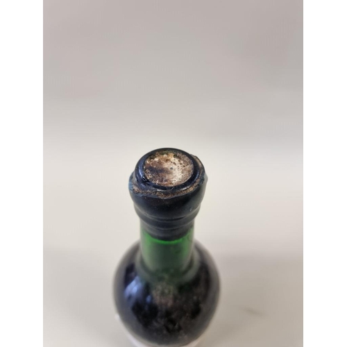 58 - A bottle of Serafim Cabral 1871 Special Reserve port.