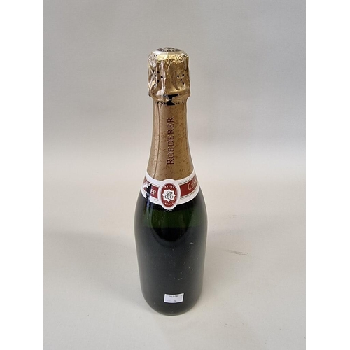 62 - A 75cl bottle of Louis Roederer Blanc De Blancs 1989 vintage champagne.