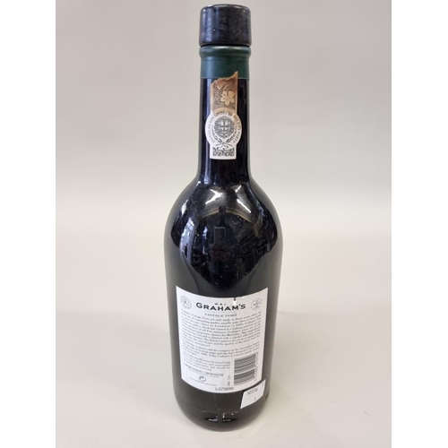 82 - A 75cl bottle of Graham's 1983 vintage port.