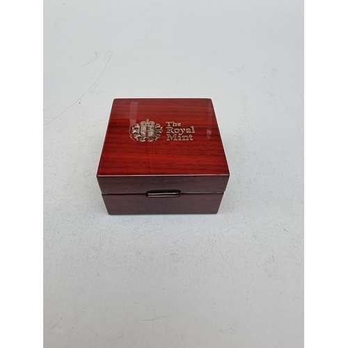 285 - Coins: a Royal Mint 'The Sovereign 2020 Gold Proof Coin', numbered 4870/7995, with CoA and box.... 