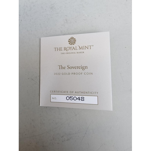 288 - Coins: a Royal Mint 'The Sovereign 2022 Gold Proof Coin', numbered 05048/10500, with CoA and box.... 