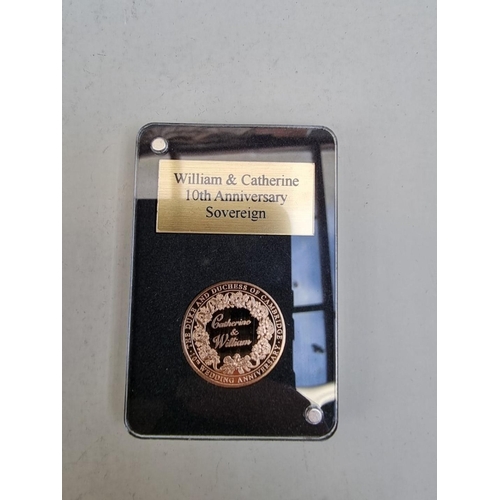 299 - Coins: a 2021 Gibraltar 'Catherine and William 10th Wedding Anniversary' 22 carat gold sovereign, wi... 