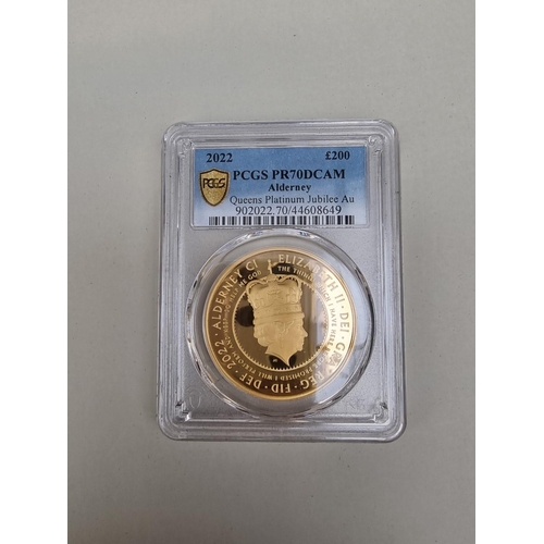 358 - Coins: a 2022 Alderney 'The Queen's Platinum Jubilee' 2oz .999.9 (24ct) fine gold proof limited edit... 