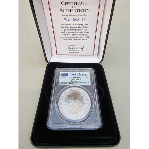 395 - Coins: a 2022 Perth Mint 'Early Issue Silver Kangaroo' one dollar, with CoA and box.... 