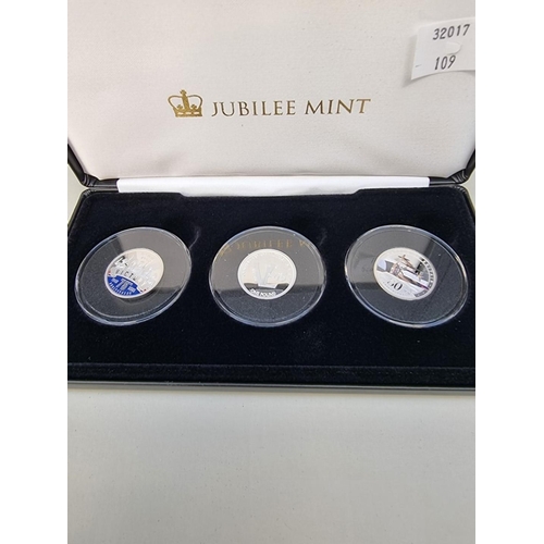 405 - Coins: two Jubilee Mint boxed collectable coin sets, comprising: 'The World War II' Silver Proof Coi... 