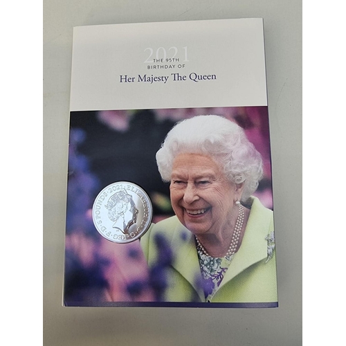 428 - Coins: a group of coins to include: a 2021 Royal Mint 'United Kingdom Brilliant Uncirculated Annual ... 