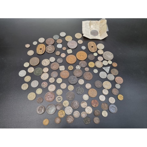 472 - Coins: a quantity of UK and world coins and tokens.