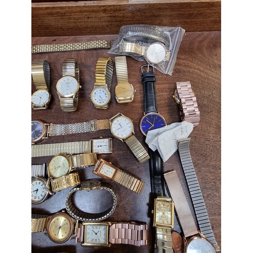 879 - A quantity of wristwatches.