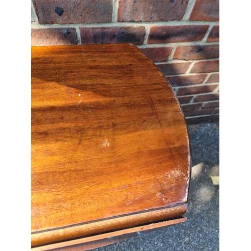 1111 - A large Irish mahogany wake table, 287cm x 128cm.