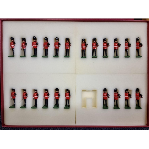 21 - Toy Soldiers: six boxed sets 'The Guards' toy soldiers, from The Guards Museum, Wellington Barracks,... 