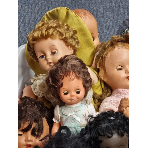 73 - Dolls: a collection of vintage dolls, to include examples by Palitoy and two 'Roddy' dolls.... 