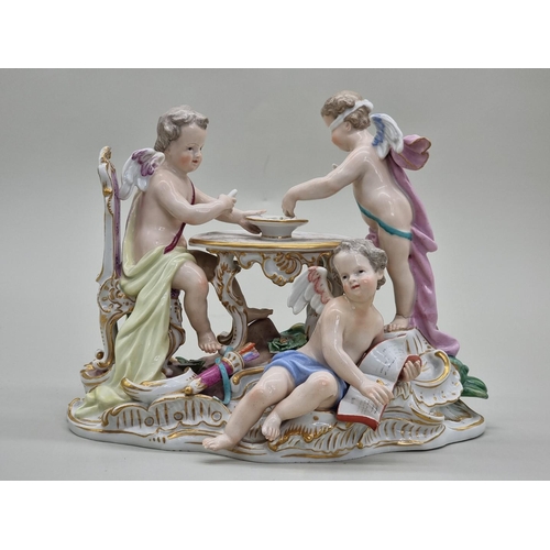 1485 - A Meissen porcelain figure group of cherubs, 22cm wide, (restoration). 