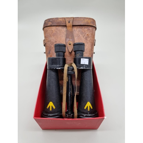 1611 - A pair of Royal Navy Barr & Stroud CF15 7x binoculars, Serial No.6482, in leather case.&nbs... 