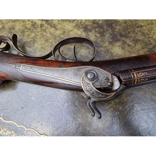 1622 - A good 19th century German double barrelled muzzle loading fouling shotgun, inscribed 'Gebr Lindensc... 