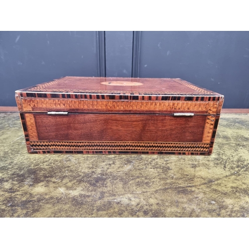 1132 - An interesting early 19th century mahogany and marquetry workbox, possibly Scottish, 35.5cm wide.&nb... 