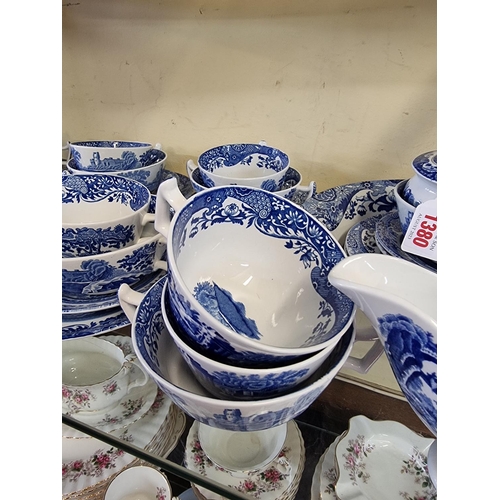 1380 - A small collection of Spode 'Italian' pattern items. 