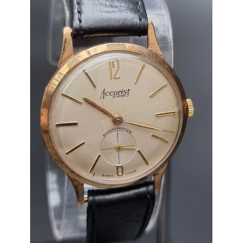 252 - A 1960s Accurist 9ct gold manual wind wristwatch, 32mm, on replacement leather strap.... 