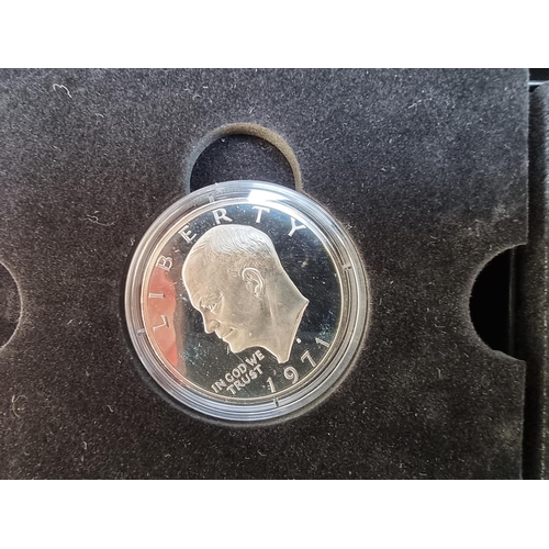 368 - Coins: 'The Definitive US Mint 50th Anniversary of The Moon Landing Proof Coin Set 1969-2019' includ... 