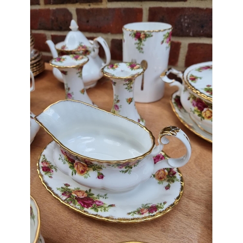 1513 - An extensive Royal Albert 'Old Country Roses' tea and dinner service; together with other related it... 