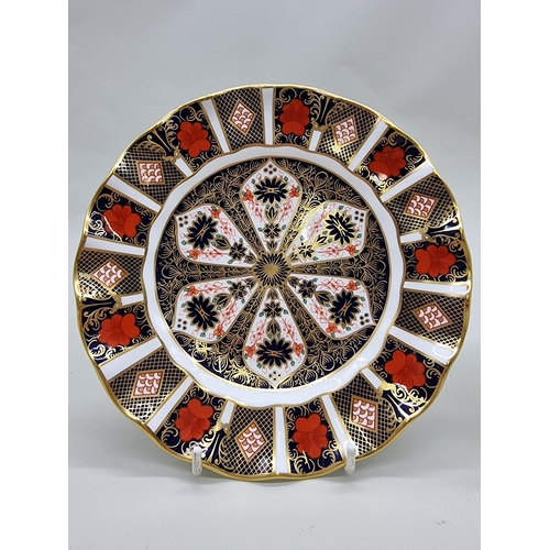 1535 - A pair of Royal Crown Derby 'Old Imari' plates, 22cm diameter. 