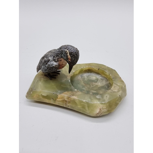 1608 - An early 20th century green onyx and cold painted bronze kingfisher ashtray, in the manner of Franz ... 