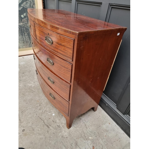 1762 - An early 19th century mahogany and line inlaid bowfront chest of drawers, 106cm wide. ... 