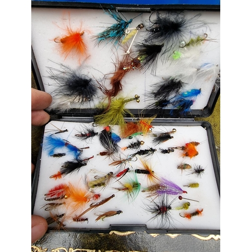 1593 - Angling: a large quantity of mainly fly fishing related items, to include spools etc. ... 