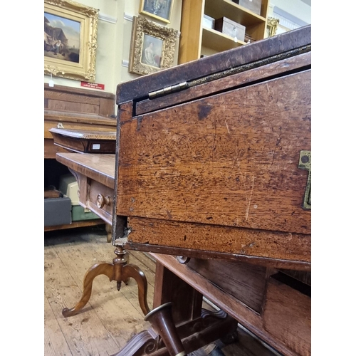 1136 - An unusual George III mahogany and inlaid writing slope, with bone knobs, 41cm wide.... 