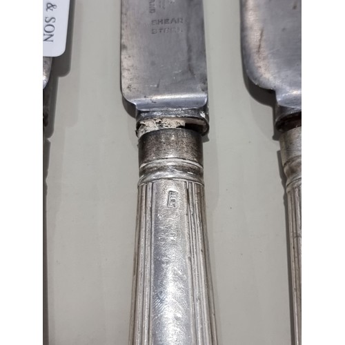 70A - A set of ten George IV dinner knives, by Francis Higgins, London 1820; together with nine matching s... 