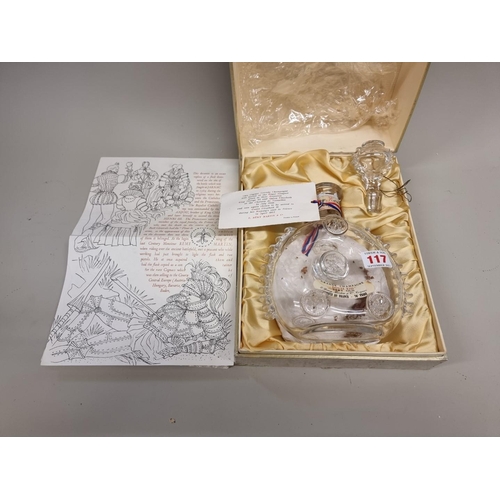 117 - A Baccarat 70cl Remy Martin 'Louis XIII' Cognac bottle and stopper, in oc, (no contents).... 