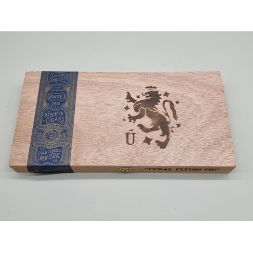 133 - Seven Drew Estate Liga Privada Feral Flying Pig cigars, in box.These cigars have been aged for over ... 