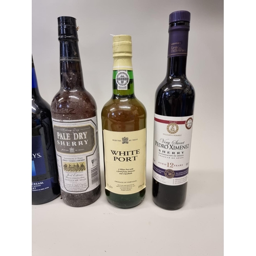 98 - Seven bottles of Sherry, to include two 50cl bottles of Pedro Jiminez 12 year old, (seal on one brok... 