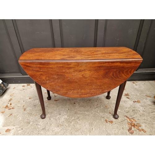 1034 - An 18th century mahogany gateleg table, of good colour, 106cm wide. 