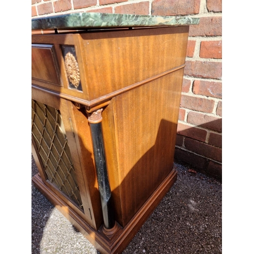 1063 - A small reproduction mahogany and marble top side cabinet, 53cm wide.