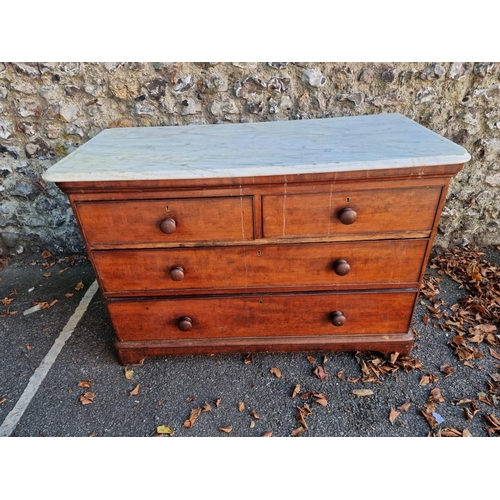 1097 - A Victorian mahogany and marble top chest, 117.5cm wide. 