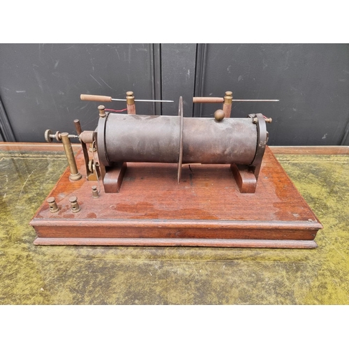 1194 - An old induction coil, 50.5cm wide. 