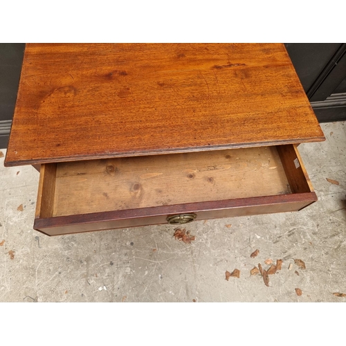 1066 - A George III mahogany single drawer side table, 77.5cm wide. 